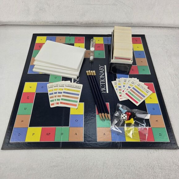 Vintage Pictionary First Edition Game 1985 Original Pieces Complete - Picture 2 of 15